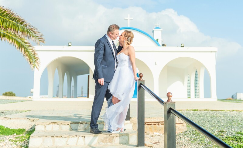 Ślub na Cyprze
Ewa & Mariusz
Ayia Napa, grudzień 2022
www.slubnacyprze.net
Ślub marzeń na Cyprze
AMB Media