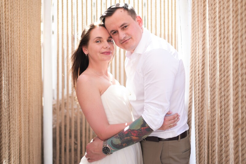 Ślub na Cyprze
Kamila & Krzysztof
Ayia Napa, maj 2023
www.slubnacyprze.net
Ślub marzeń na Cyprze
AMB Media