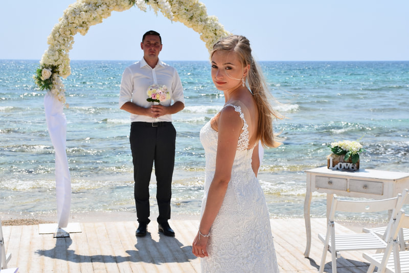 Ślub marzeń na Cyprze
Ślub na Cyprze
www.slubnacyprze.net
AMB Media
Anna Maria Balik